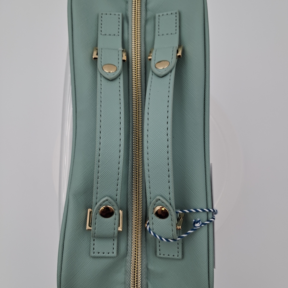 Tartan & Twine Elegant Light Green Cosmetic Travel‎ Case - Picture 5 of 8
